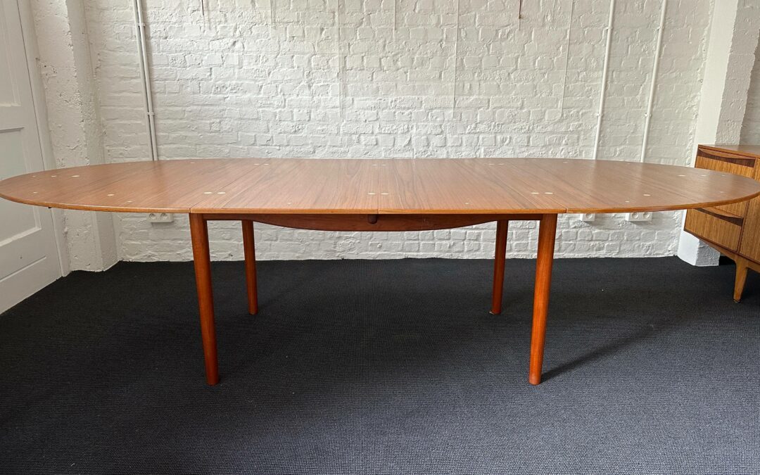 Table à rallonges – Finn Juhl
